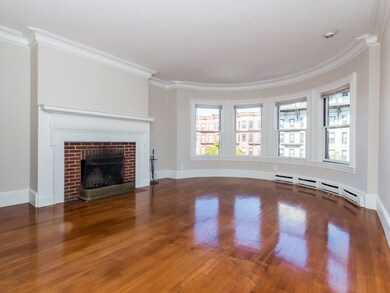 857 Beacon St unit 31, Boston, MA 02215 - photo 4