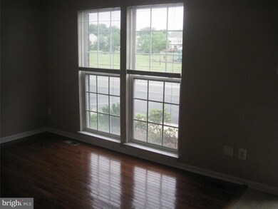 49 N Bellwoode Dr, Newark, DE 19702 - photo 3