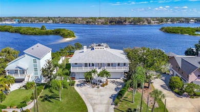 1508 Riverside Dr, Tarpon Springs, FL 34689 - photo 2