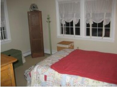 92 E Broadway unit 32, Derry, NH 03038 - photo 4