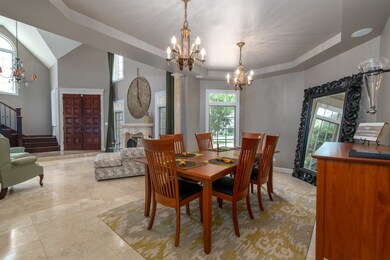 650 N Loomis St, Naperville, IL 60563 - photo 3