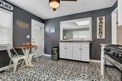 09-36OverhillDr_009