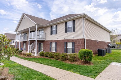 173 Central Blvd unit 21, Mount Washington, KY 40047 - photo 2