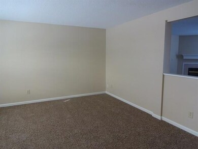 607 West St, Whiteland, IN 46184 - photo 7