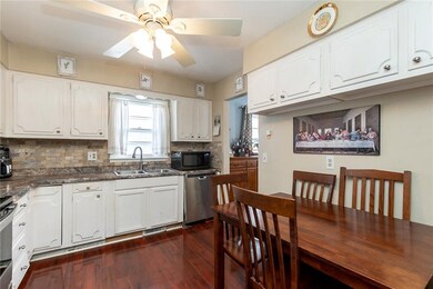 3523 Truber Place, Des Moines, IA 50315 - photo 4