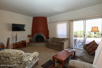 4-Living Room 1