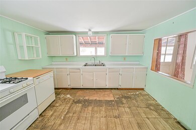 100 Parsons Ln, Northfield, VT 05663 - photo 4