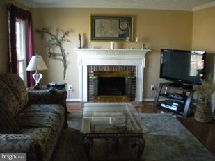 15436 Beachview Dr, Dumfries, VA 22025 - photo 3