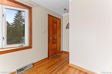 11655 Shorecrest Ct, South Lyon, MI 48178 - photo 6