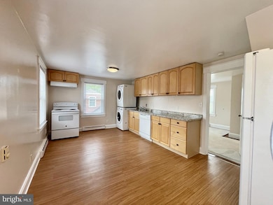 708 W Patrick St unit B, Frederick, MD 21701 - photo 4
