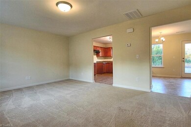 262 Waterfront Ct, Asheboro, NC 27203 - photo 5