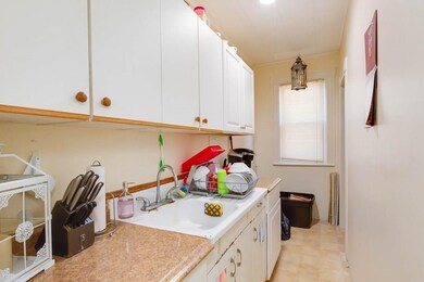 7 Lund St, Worcester, MA 01607 - photo 6