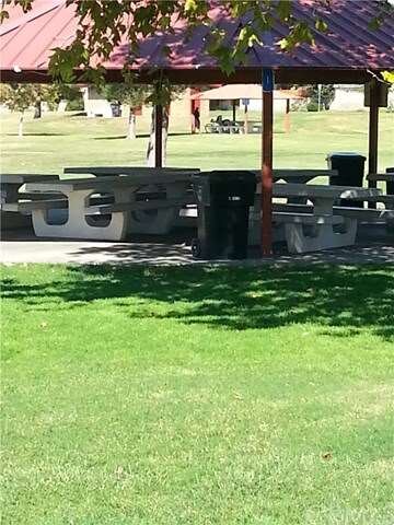 Another picture of the Mary Henley Park.  Public t