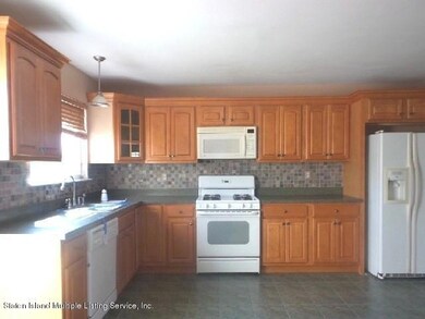 39 Chess Loop, Staten Island, NY 10306 - photo 7