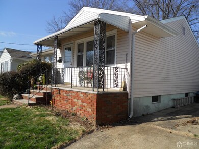 front view covered front porch