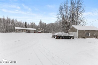 937 W Auklet Ave, Palmer, AK 99645 - photo 4