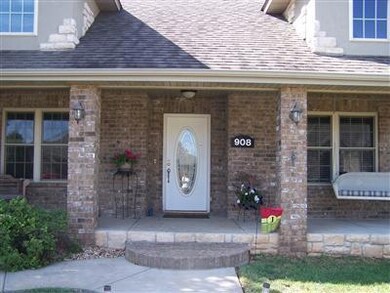908 Glacier Ct, Nixa, MO 65714 - photo 3