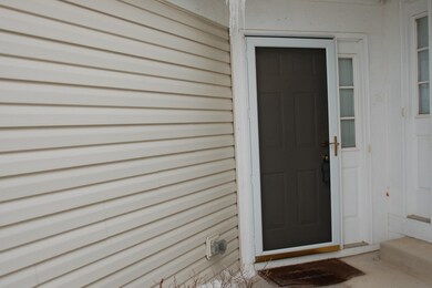 28114 W Niagara St unit 42, McHenry, IL 60051 - photo 2