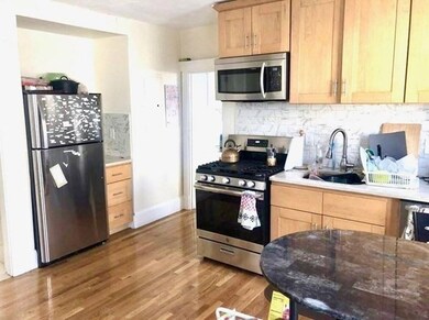 114 Thornton St unit 2, Roxbury, MA 02119 - photo 2