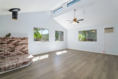 1206 SW Viola Dr, Grants Pass, OR 97526 - photo 6