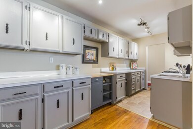 9732 Glen Ave unit 103, Silver Spring, MD 20910 - photo 2