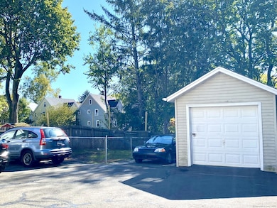 21 Trinity St unit 23, New Britain, CT 06051 - photo 4