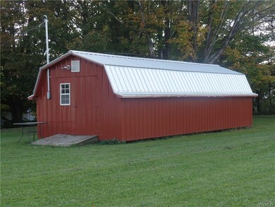 Amish built shed with electric .Built in 2013