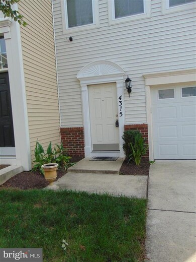 4315 Potomac Highlands Cir, Triangle, VA 22172 - photo 3