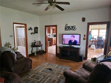 12240 N 900th St, Effingham, IL 62401 - photo 6