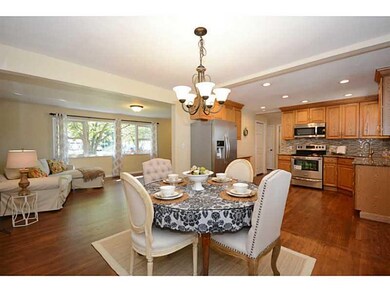 1st Floor Plan. Open Concept!