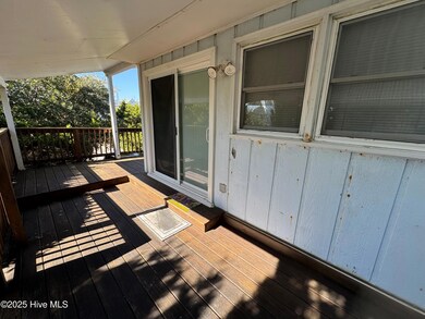102 Lawrence St, Emerald Isle, NC 28594 - photo 5