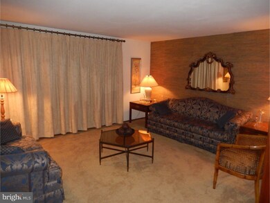 205 E Beechwood Ave, Oaklyn, NJ 08107 - photo 3