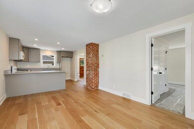 266 S Madison St, Oswego, IL 60543 - photo 5