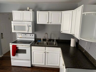 209 W 70th St, Cincinnati, OH 45216 - photo 6