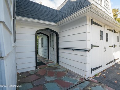 1387 Keyes Ave, Schenectady, NY 12309 - photo 3