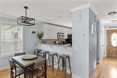 42 E Bowery St, Newport, RI 02840 - photo 5