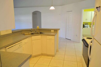709 Damek Kitchen 3