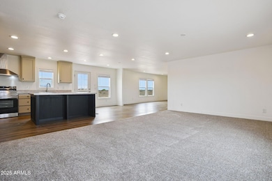 7-web-or-mls-23117-w-duane-ln