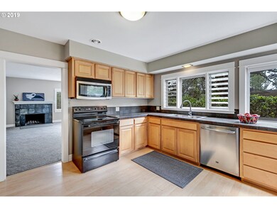 1308 Cornell St, Lake Oswego, OR 97034 - photo 5