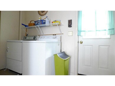 Laundry Room/Area. There s a large...