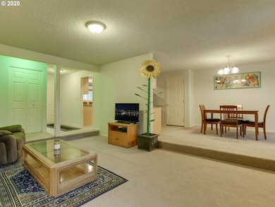 Living Room/Dining Room