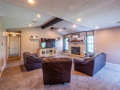 5330 Emery Cir, McAlester, OK 74501 - photo 5