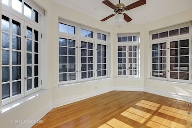 2914 N Pine Grove Ave unit 3, Chicago, IL 60657 - photo 4