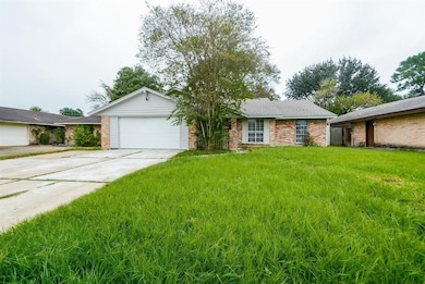 2206 Bunzel St, Houston, TX 77088 - photo 2