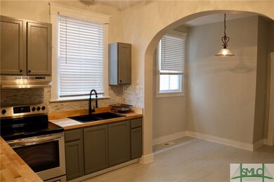903 E Henry St, Savannah, GA 31401 - photo 7
