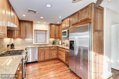 6804 Walnut St, Falls Church, VA 22046 - photo 6