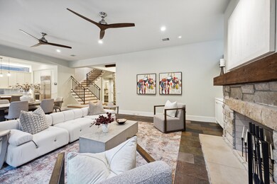 LIVING ROOM II - Open concept living, breakfast ar