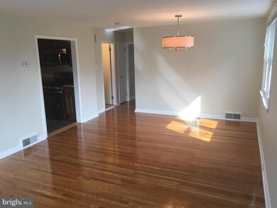 85 3rd Ave unit 2, Broomall, PA 19008 - photo 4
