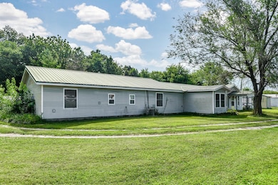 20698 Lawrence 2210-2