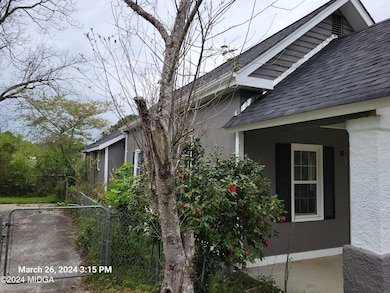 1680 Clinton Rd, Macon, GA 31211 - photo 3